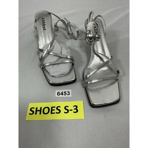 Womans NWOT Abbleet Strappy Formal Sandals 11 Silver Heel Open Toe